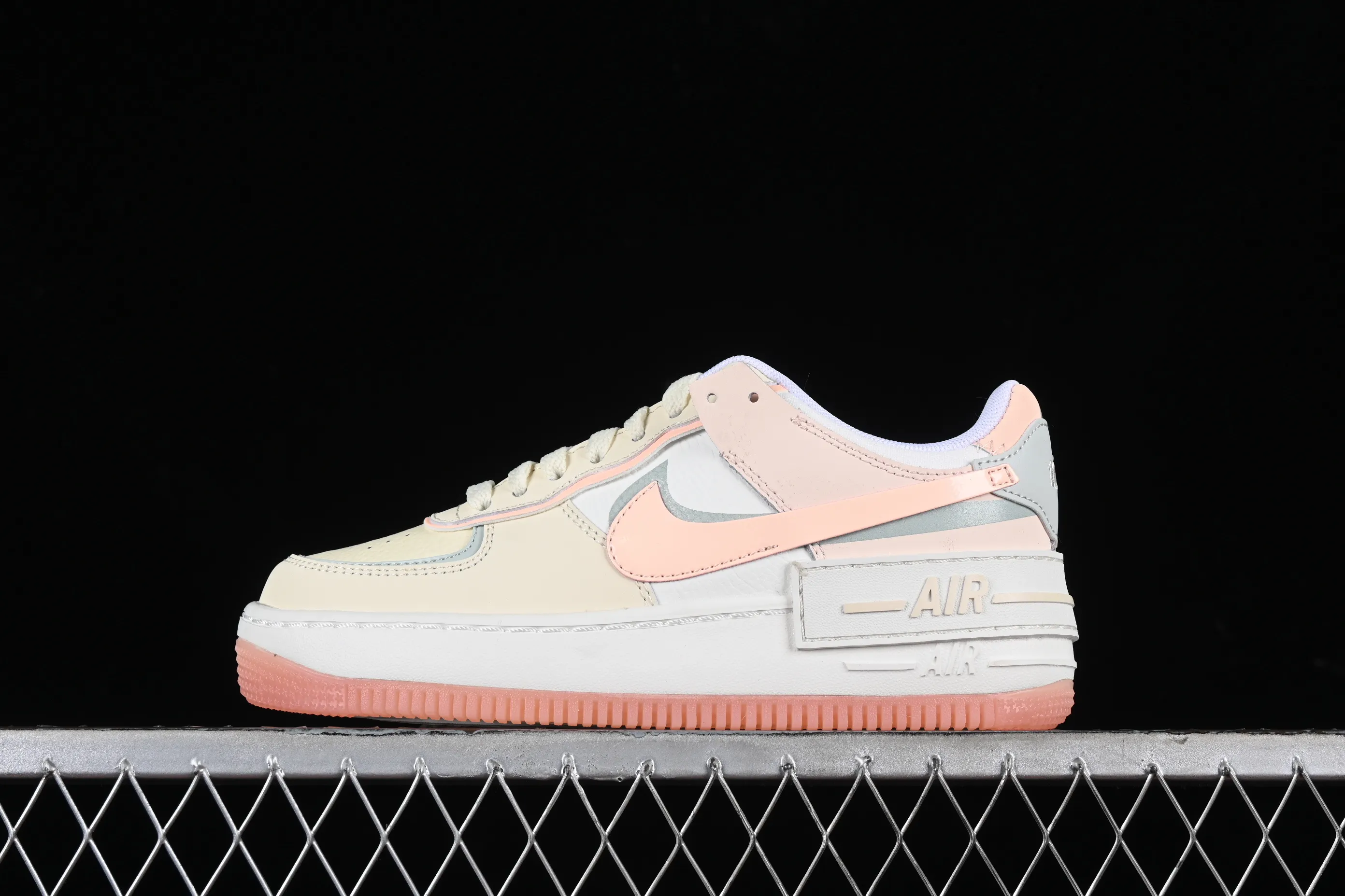 All Categories Nk Air Force 1 Air Force Series Nk Air Force 1 Shadow Air Force Lightweight Increase Nk Air Force 1 Shadow Air Force One Lightweight Increase Low-top Versatile Sneakers DZ1847-105